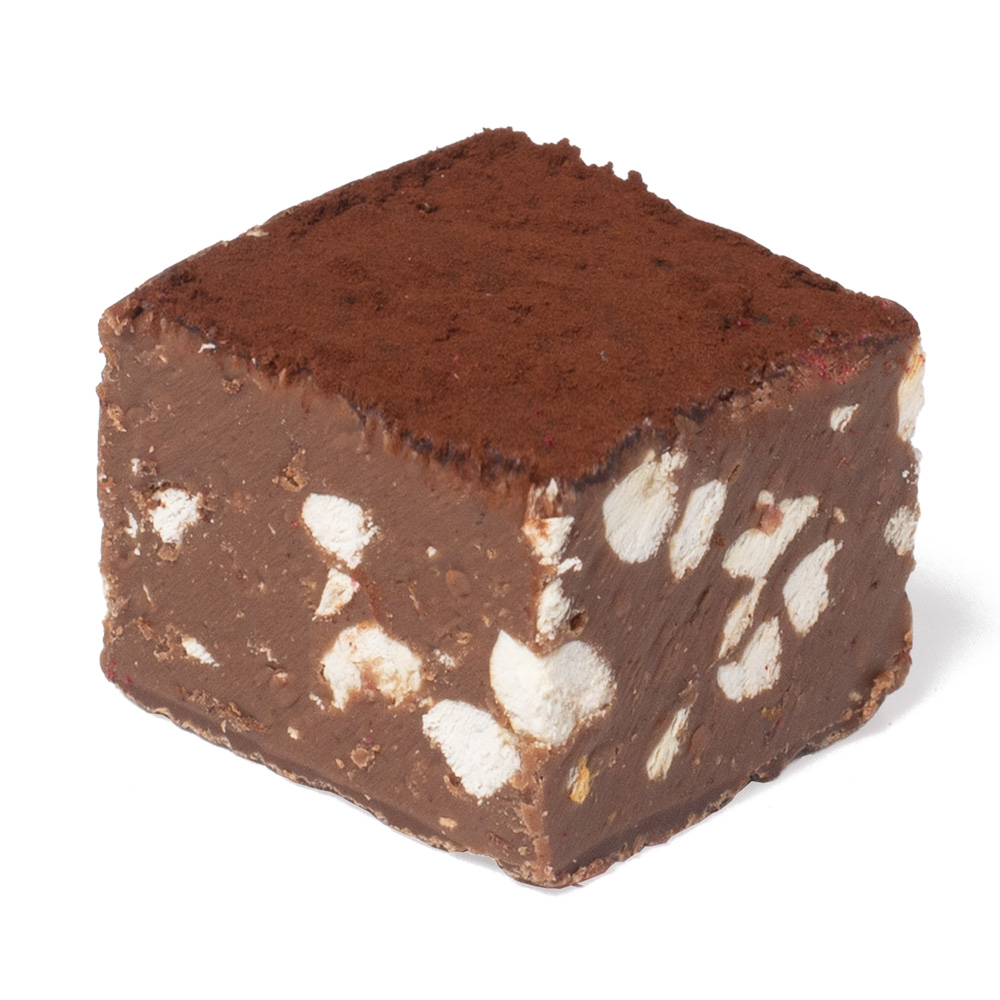 Nougat Crunch Cube Hazelnut